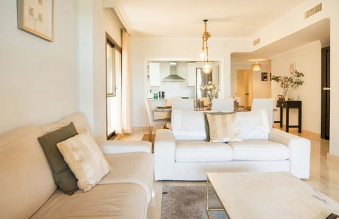 Ground Floor Apartment in Benahavís, Costa del Sol – 3 beds – 630000 € - photo 6 of 38