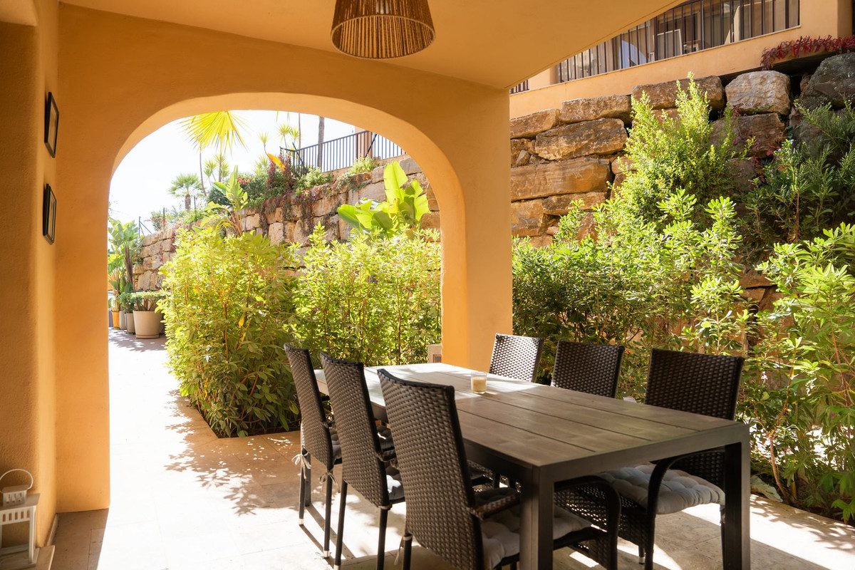 Ground Floor Apartment in Benahavís, Costa del Sol – 3 beds – 630000 € - photo 24 of 38