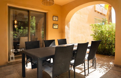 Ground Floor Apartment in Benahavís, Costa del Sol – 3 beds – 630000 € - photo 25 of 38